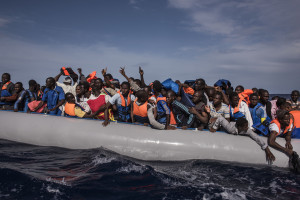 Migranti in barca